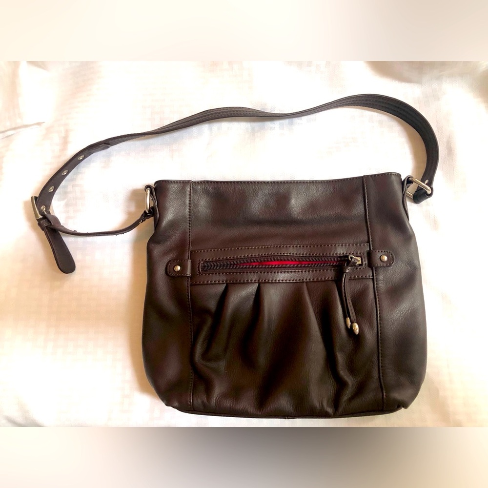 Stone Mountain Brown Leather Shoulder Bag Classic Design Excellent Condition